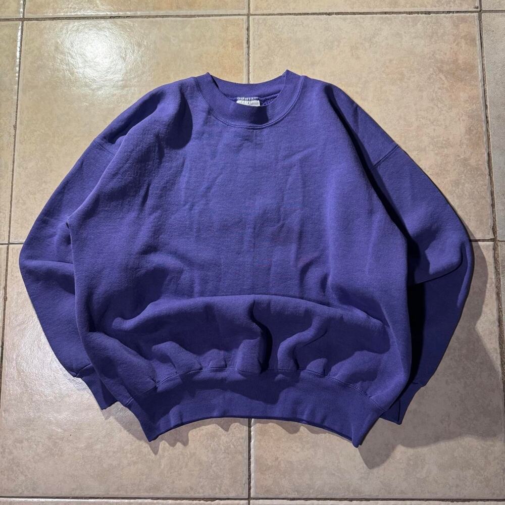 90s heavyweight blank purple crewneck Hanes Size S/M In Mens